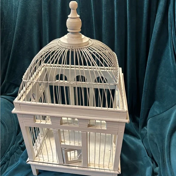 White Decorative Vintage-Style Birdcage - Picture 13 of 13